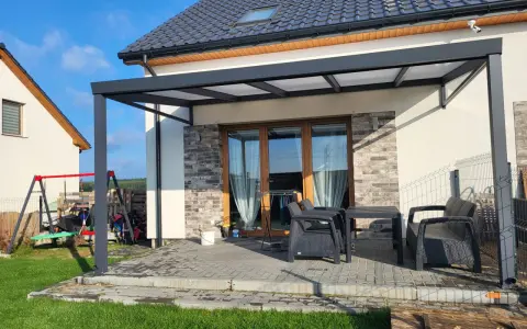 Pergola: Jakie zadaszenie wybrać? Pełny przewodnik i ceny
