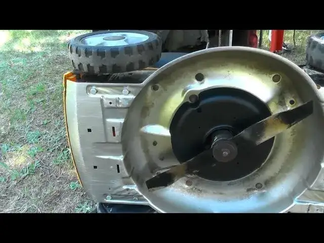 por&oacute;wnanie obud&oacute;w kosiarek: stal, aluminium, tworzywo